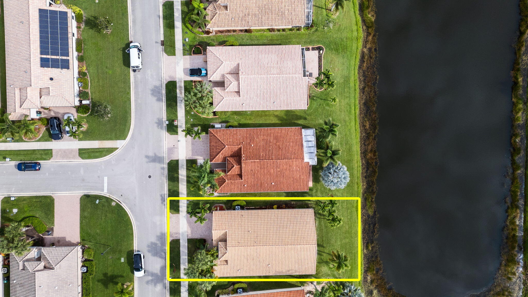 317 NW Clearview Court