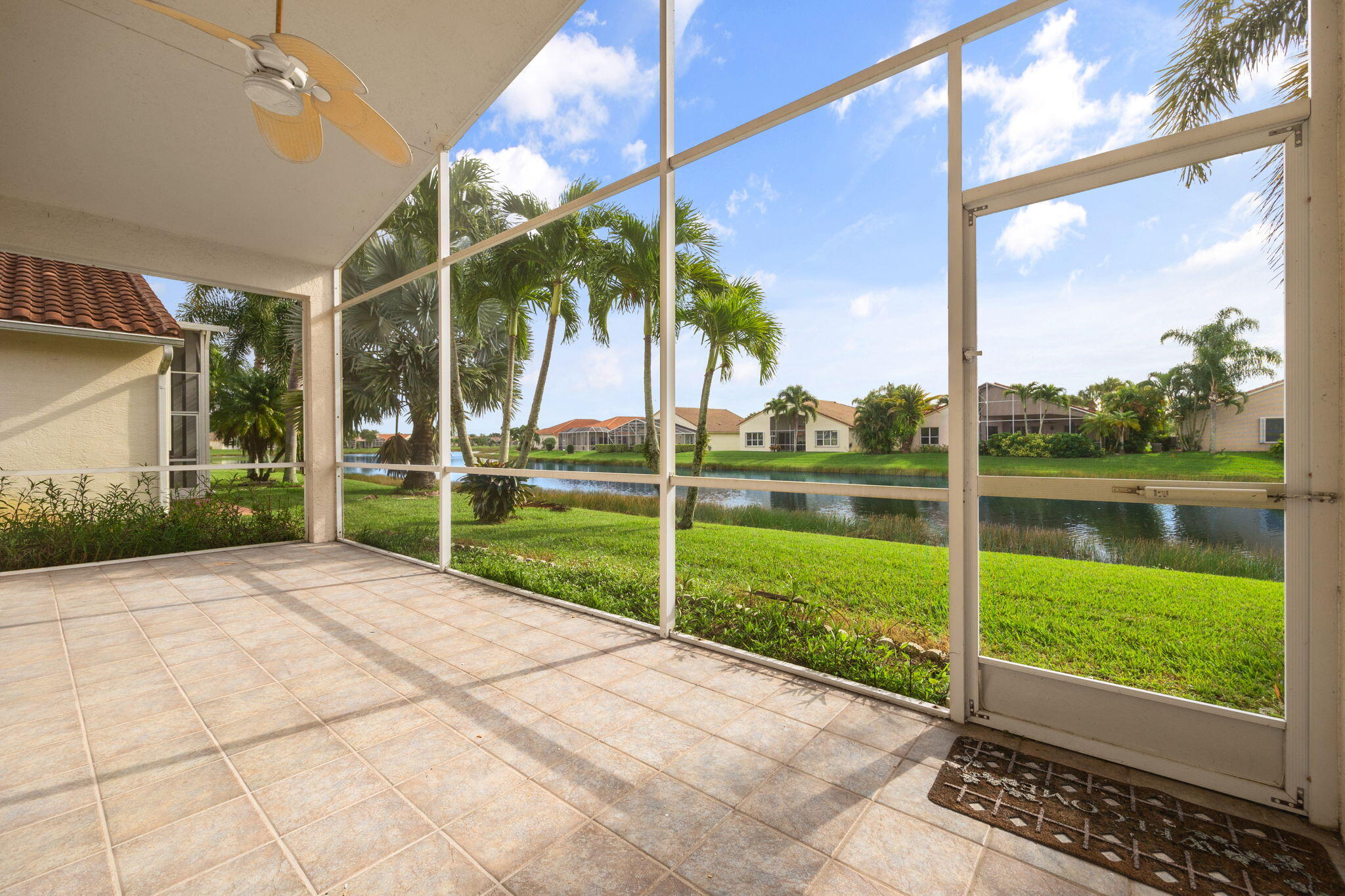 317 NW Clearview Court