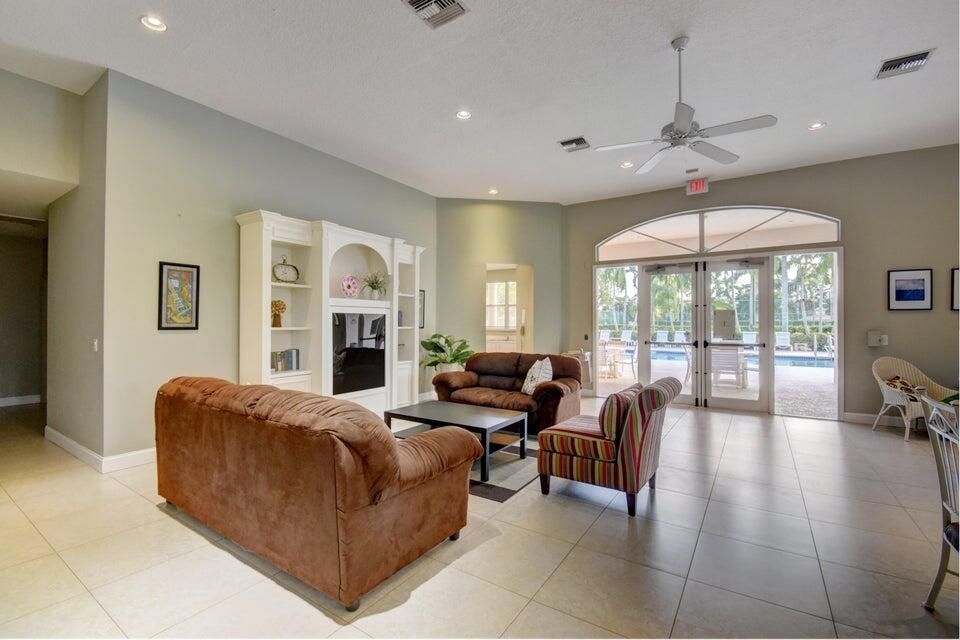 5303 Ventura Drive