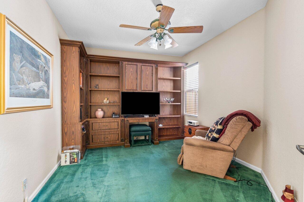 5303 Ventura Drive