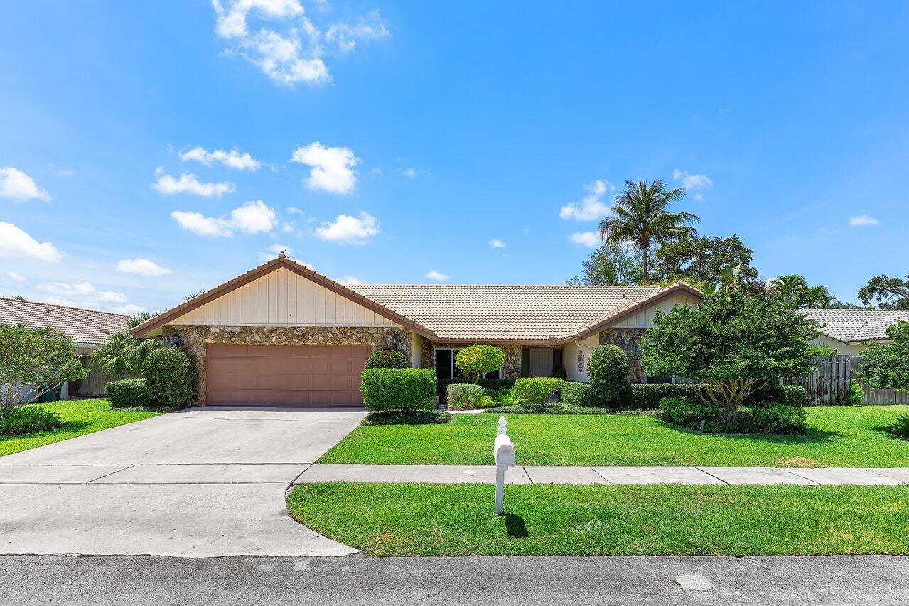 1935 SW 7th Court