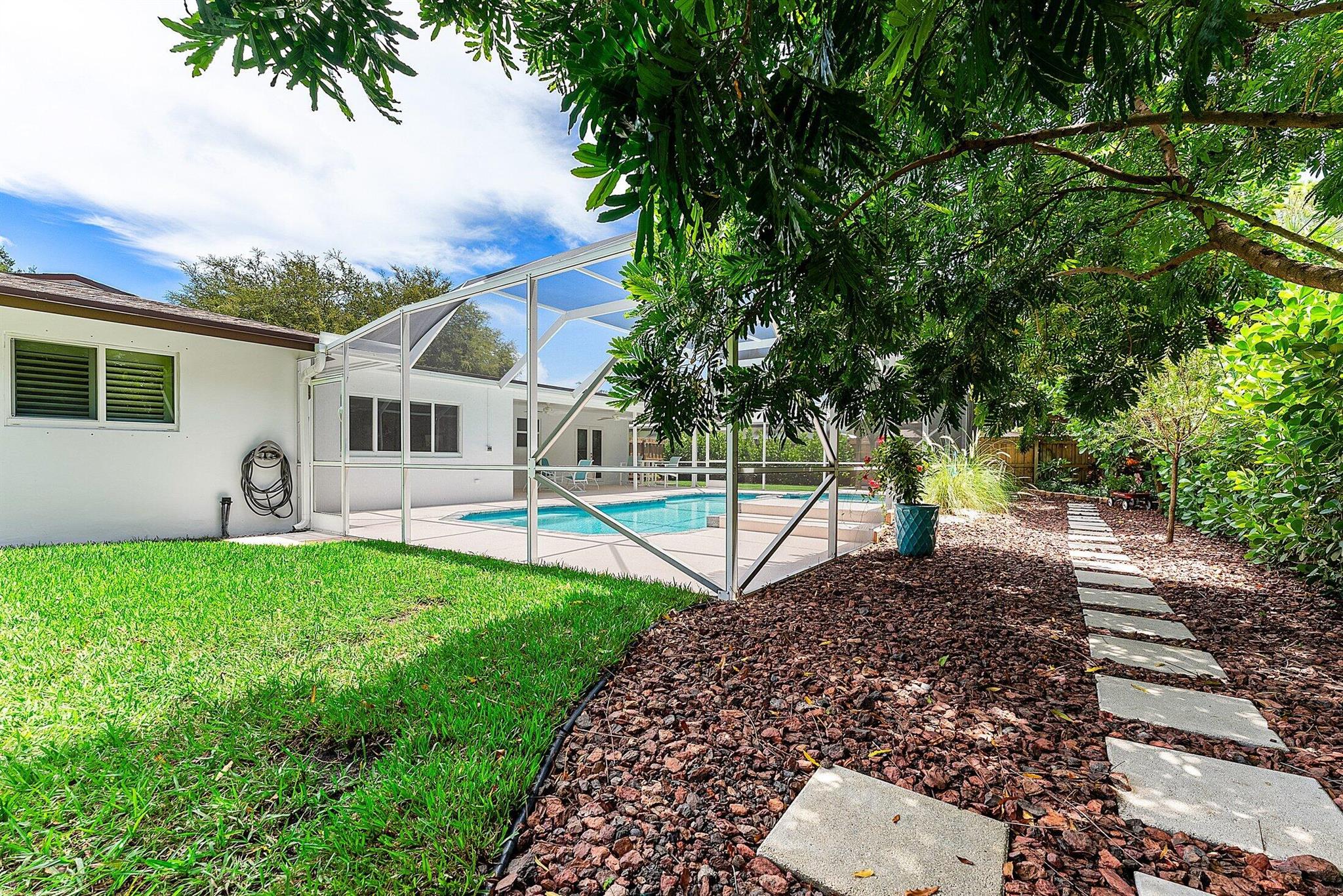 1390 NW 4th Street
