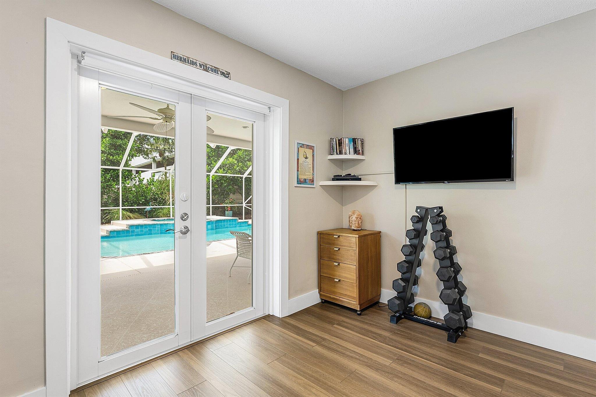 1390 NW 4th Street