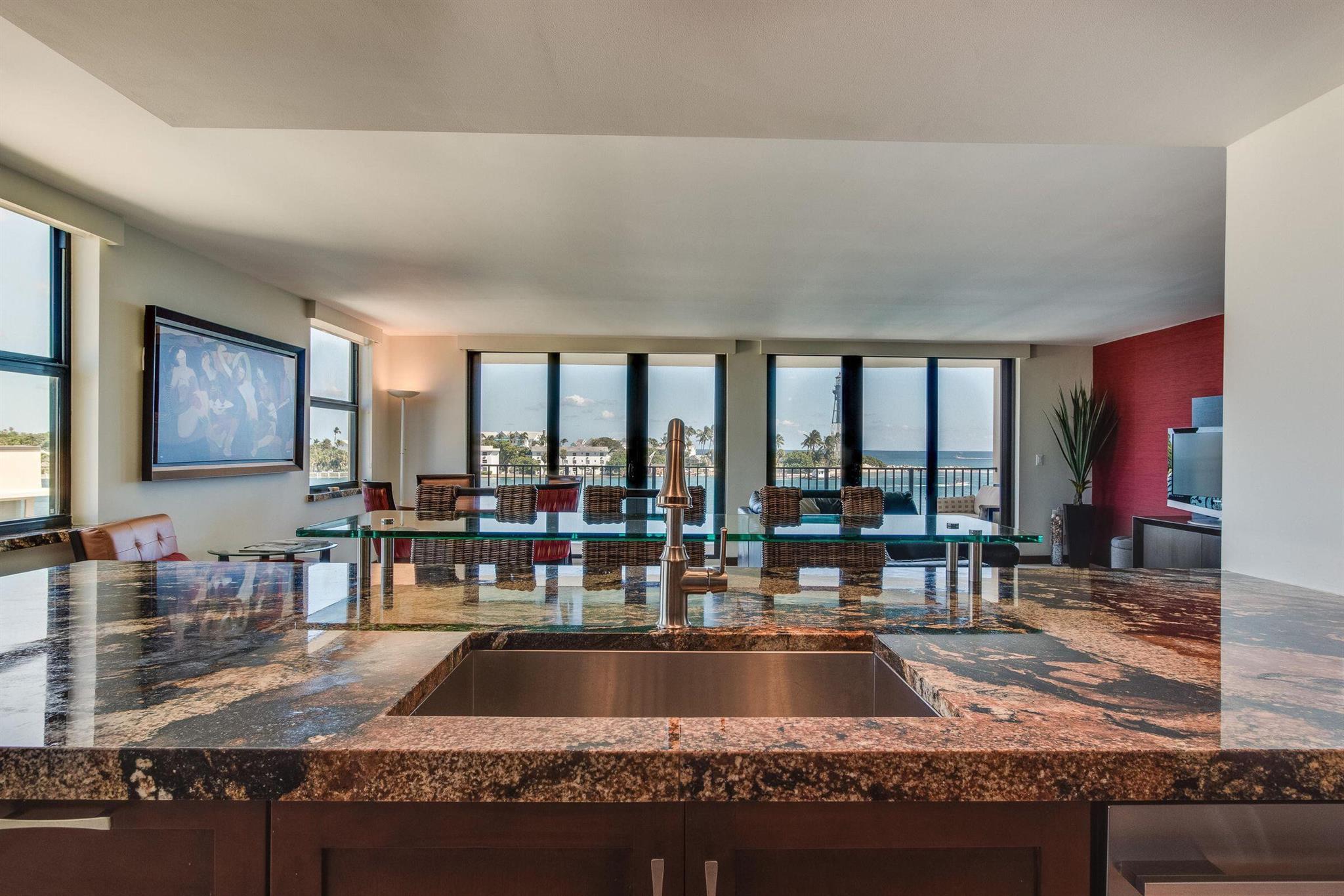 2500 Bay Drive 4a