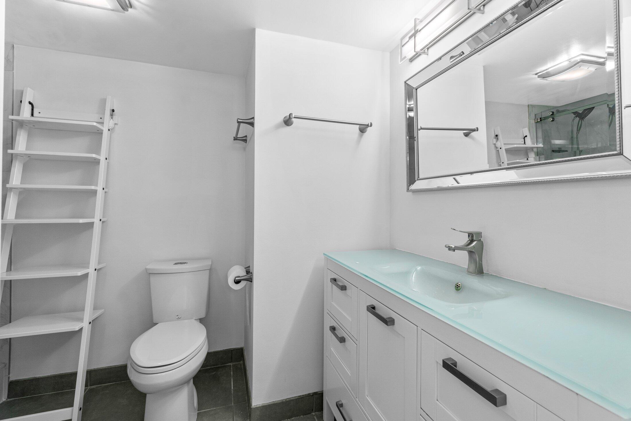 6562 Boca Del Mar Drive 527