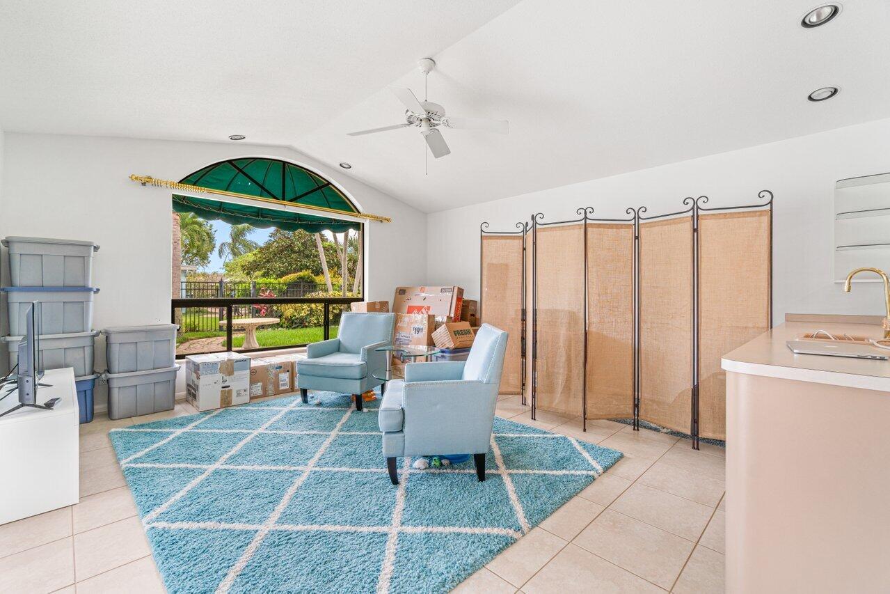 1350 SW 13th Place