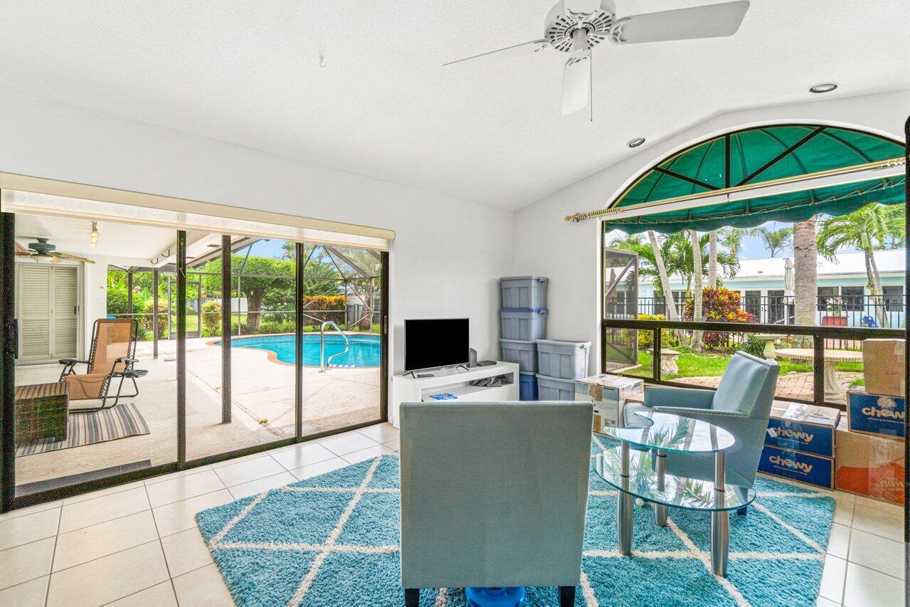 1350 SW 13th Place