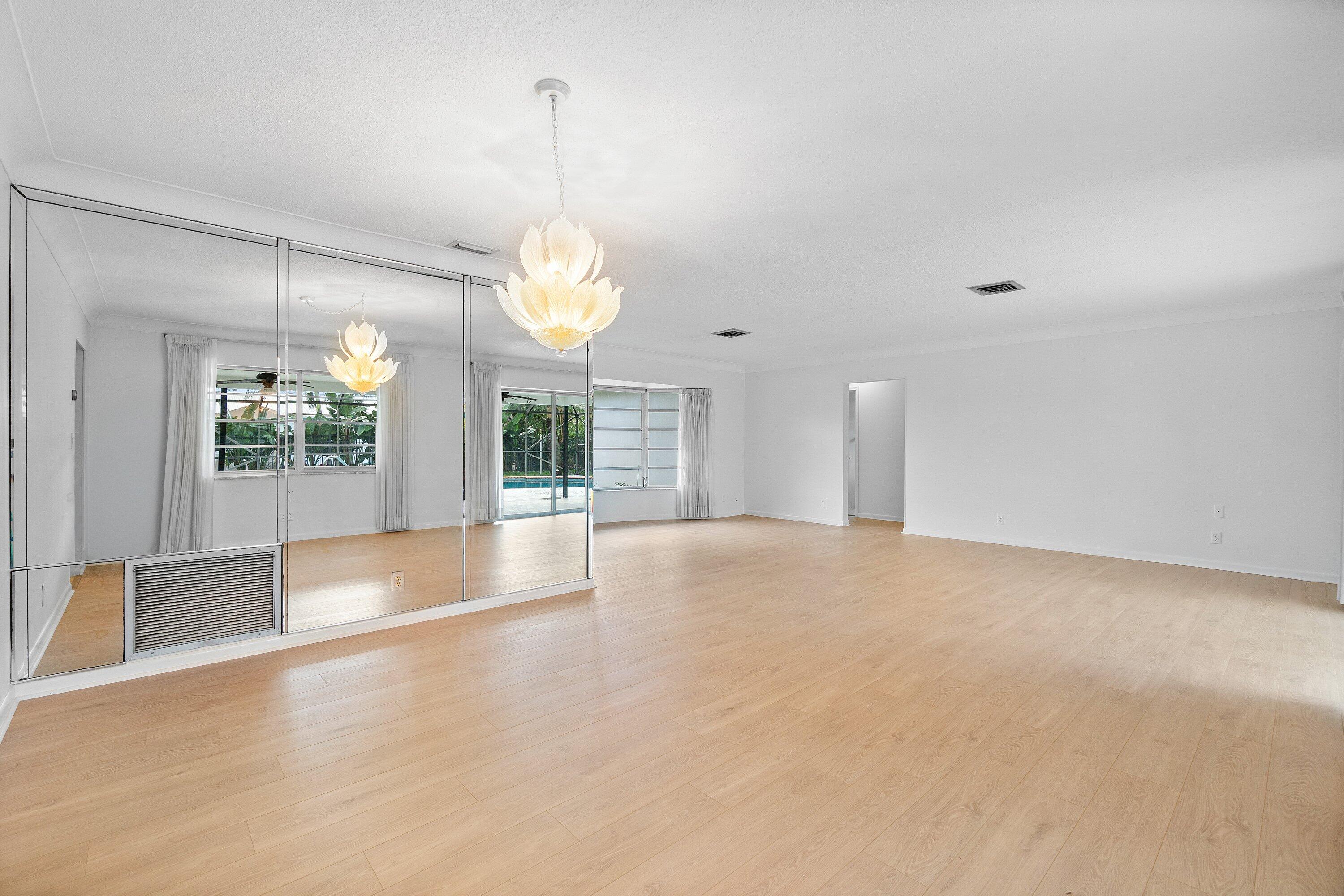 1350 SW 13th Place