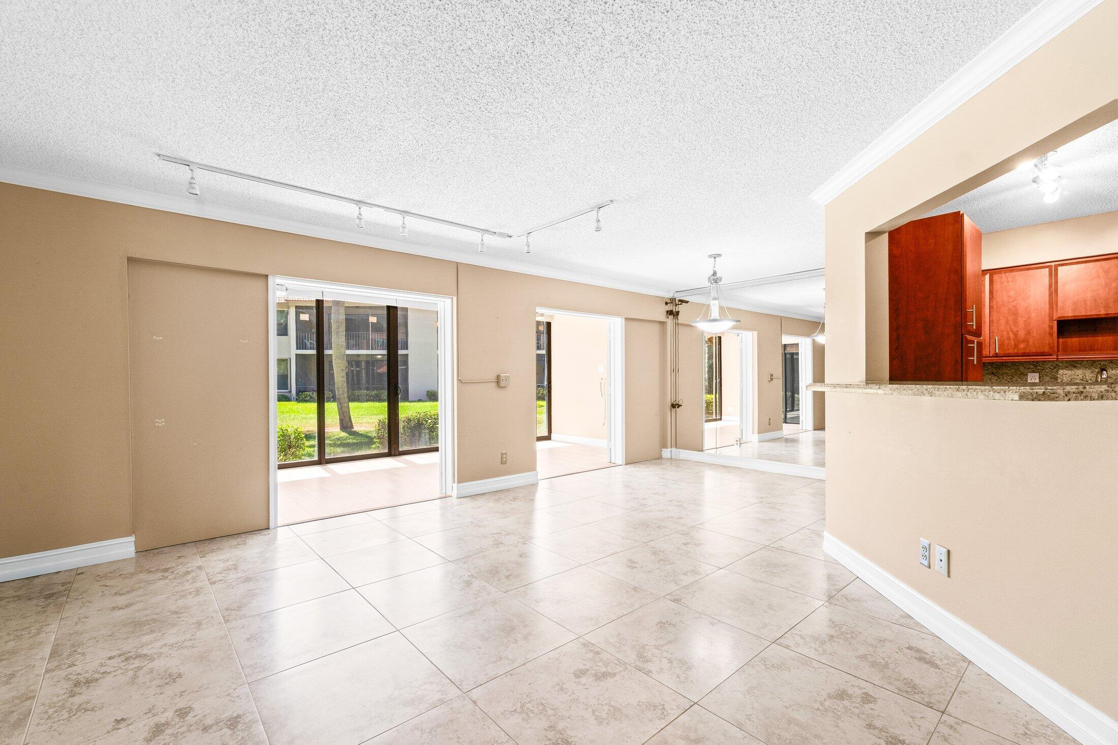 5750 Coach House Circle C