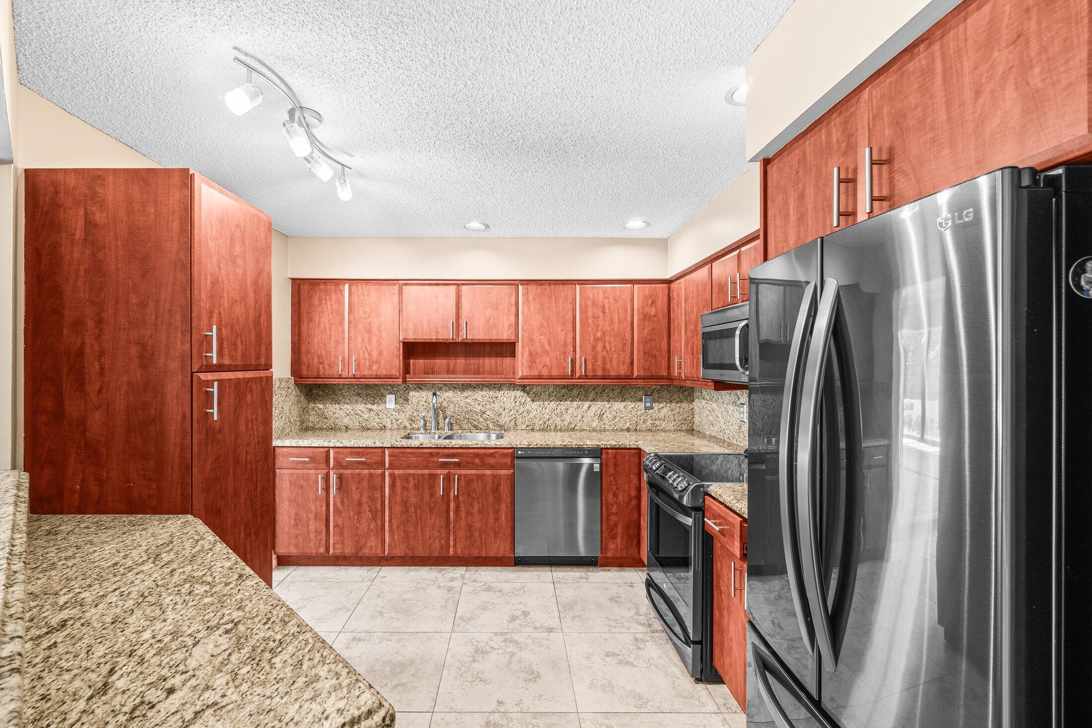 5750 Coach House Circle C