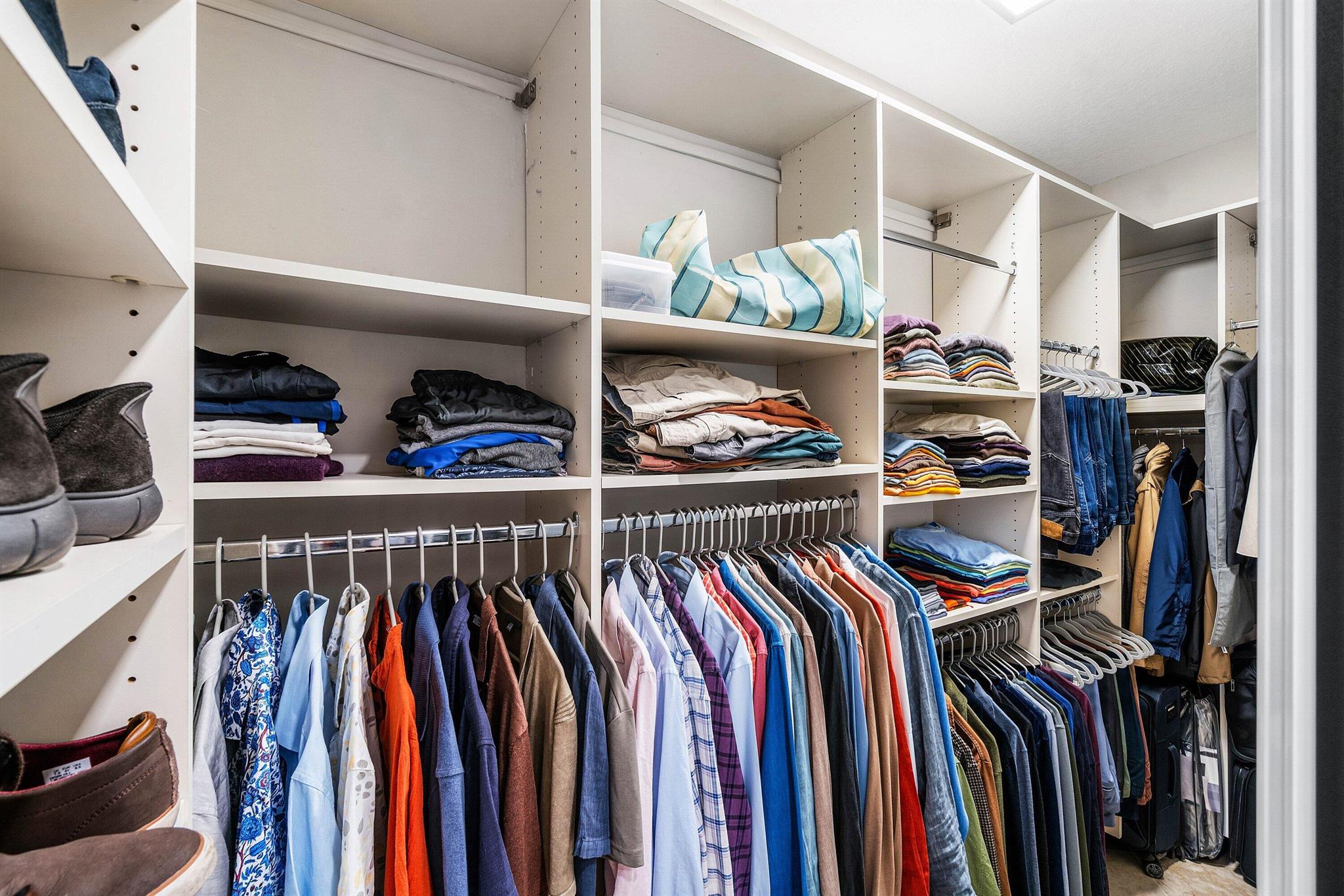 7880 New Holland Way