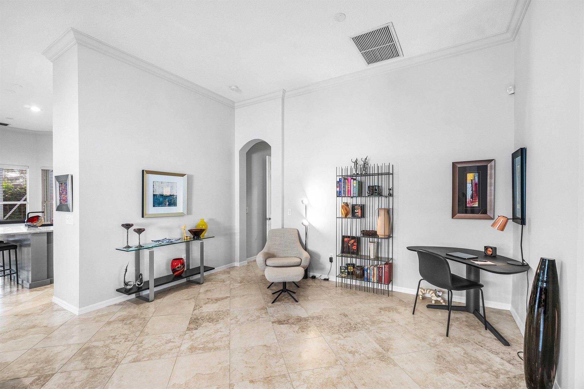 7880 New Holland Way