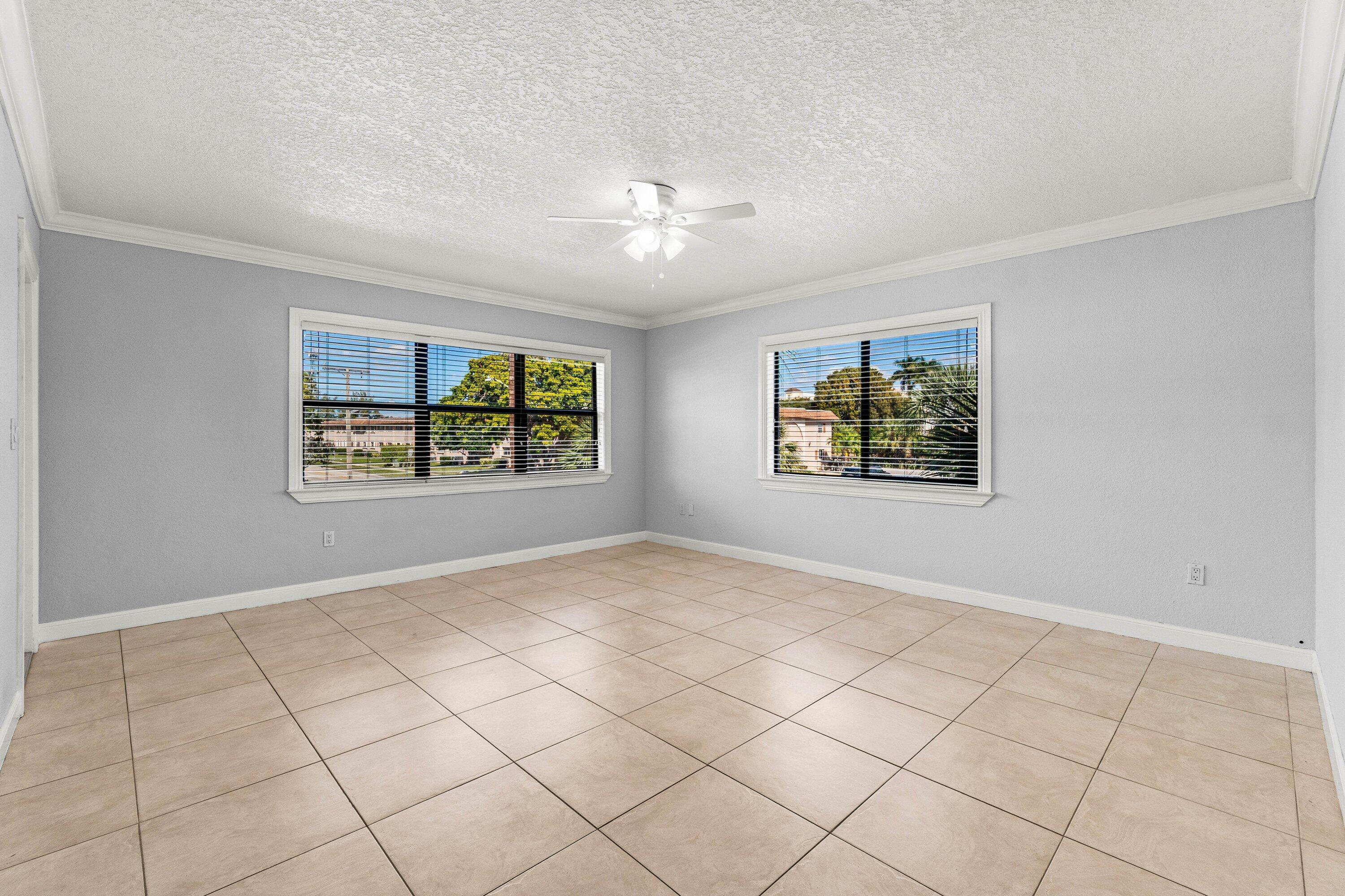 200 SW 7th Street #3