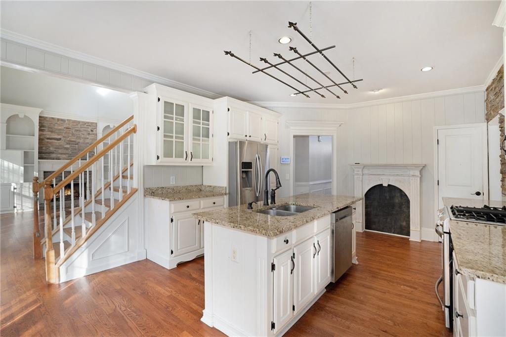 2204 Major Loring Way SW
