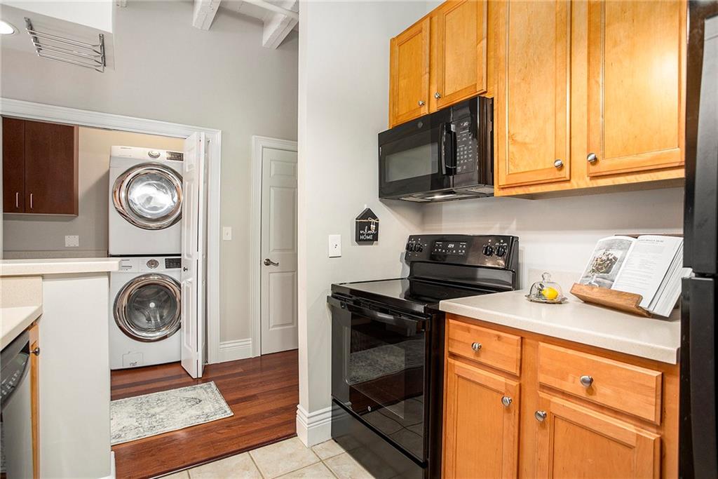 32 Peachtree Street NW Unit 1104