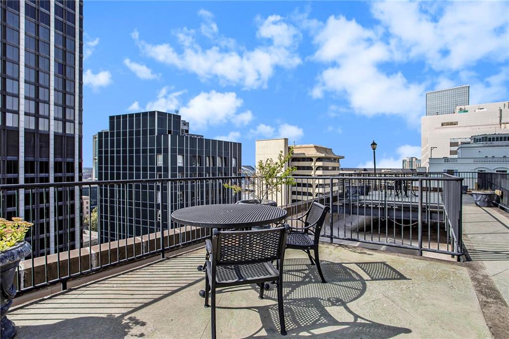32 Peachtree Street NW Unit 1104