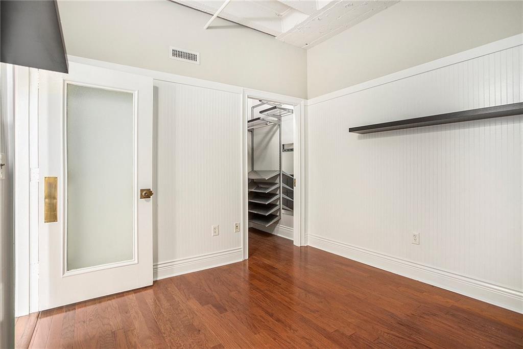 32 Peachtree Street NW Unit 1104