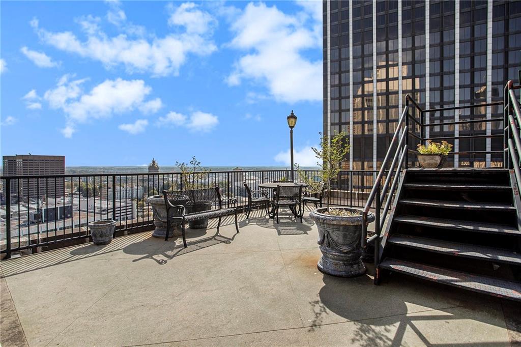 32 Peachtree Street NW Unit 1104
