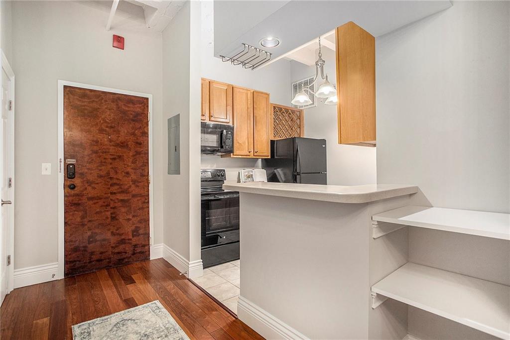 32 Peachtree Street NW Unit 1104