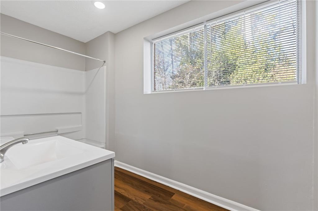 876 Killian Hill Road SW