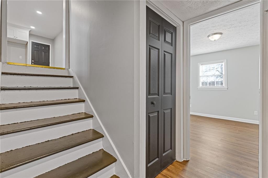 876 Killian Hill Road SW