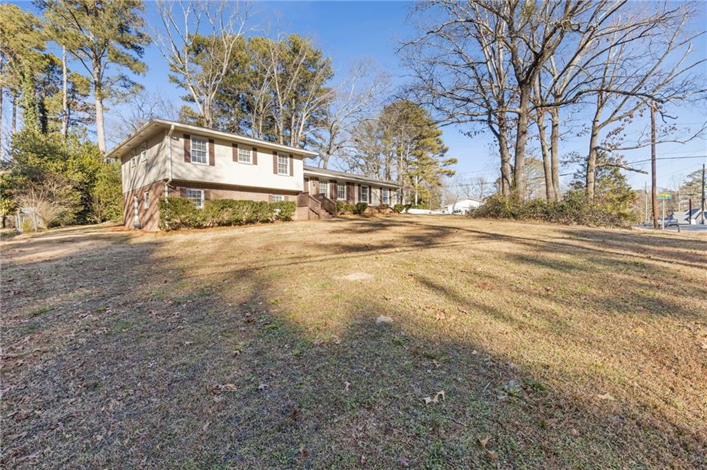 876 Killian Hill Road SW