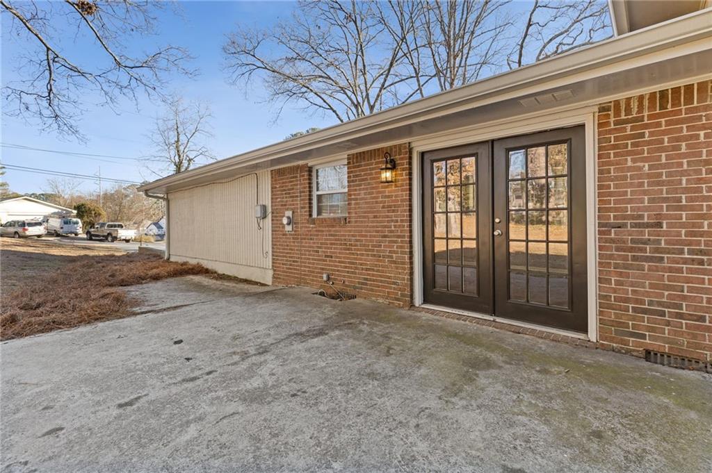 876 Killian Hill Road SW