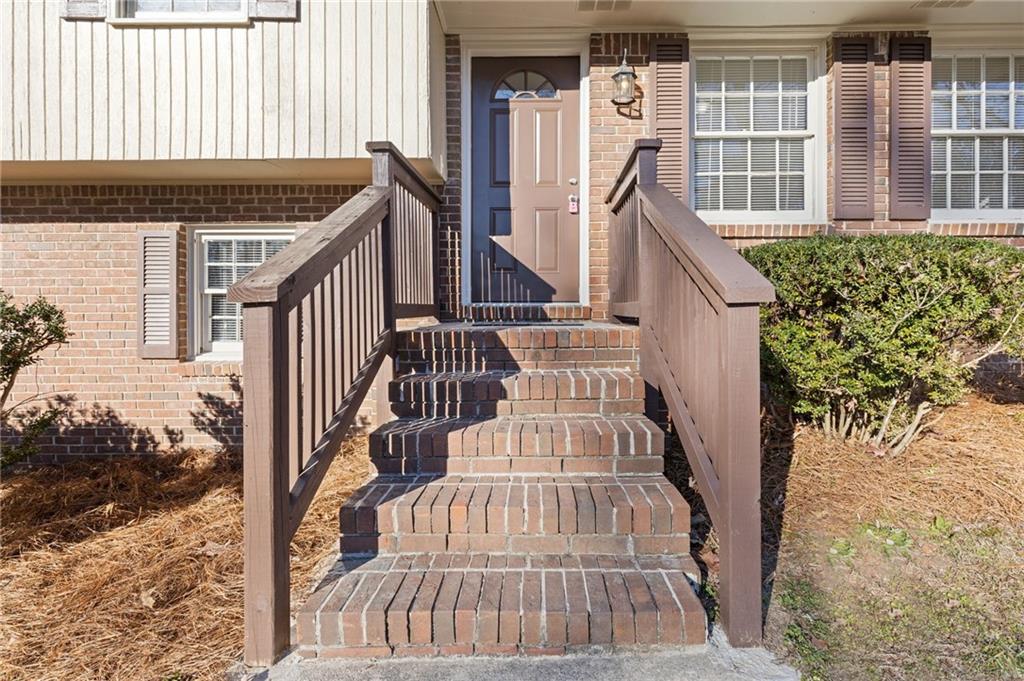 876 Killian Hill Road SW