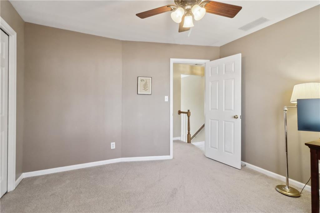 1150 Cedar Bluff Trail SW