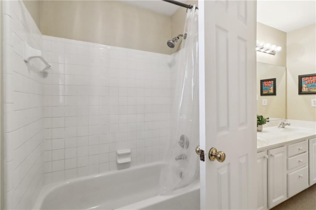 1150 Cedar Bluff Trail SW