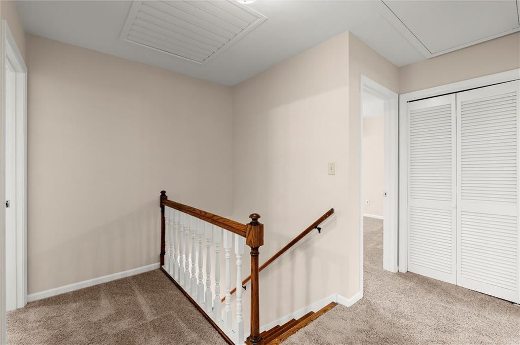 1196 Oak Road SW