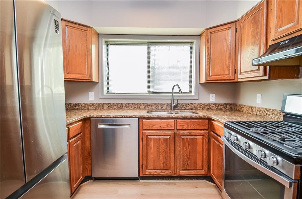 407 Coleraine SE