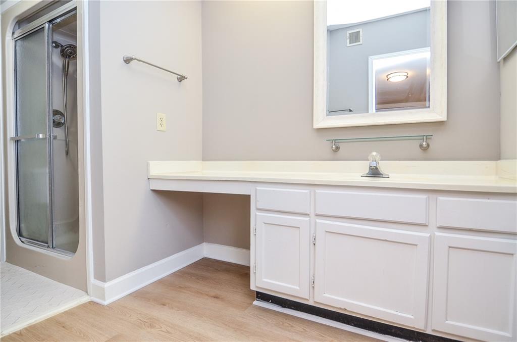 407 Coleraine SE