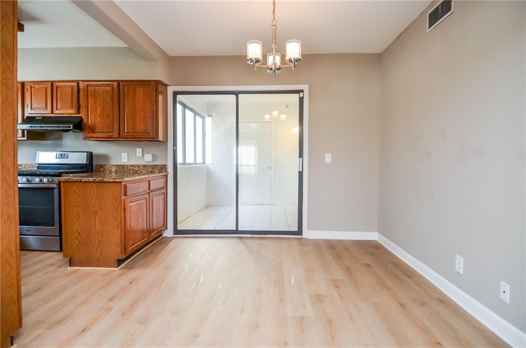 407 Coleraine SE