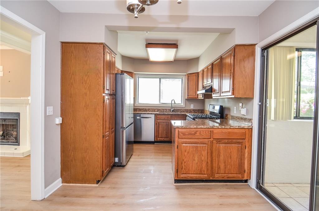 407 Coleraine SE
