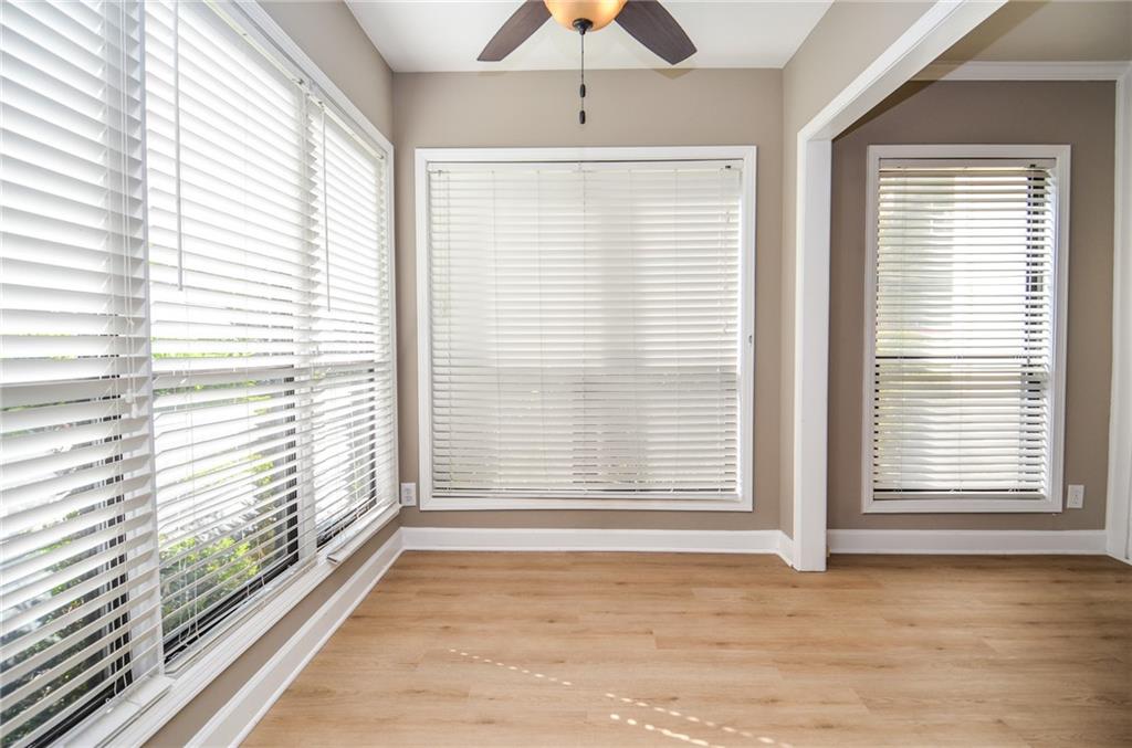 407 Coleraine SE