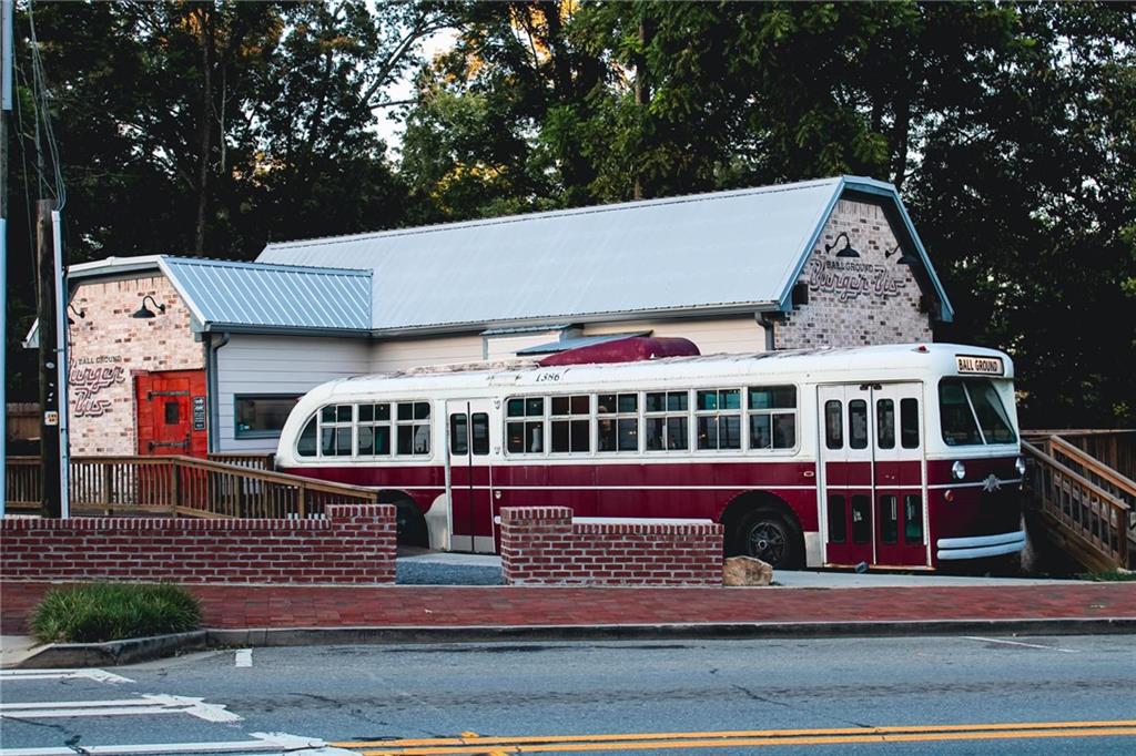 130 N Mountain Brooke Drive