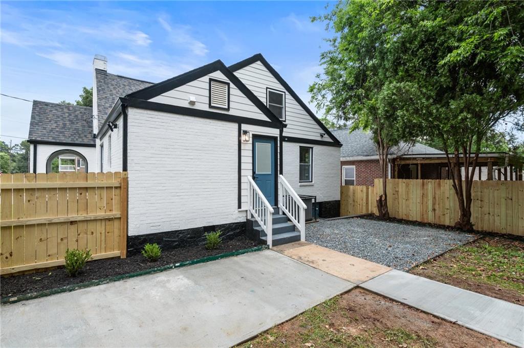 1283 Beecher Street SW