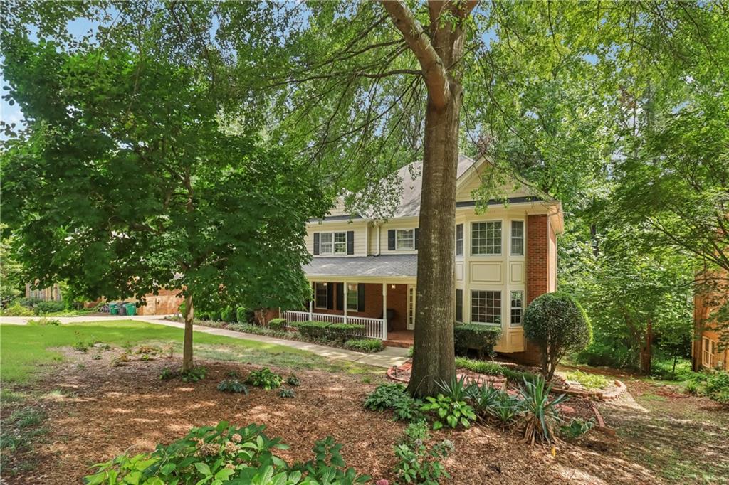 718 Haralson Drive SW