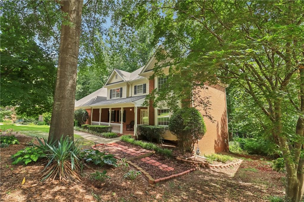 718 Haralson Drive SW