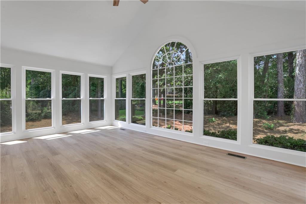 1107 Hardwyck Pass