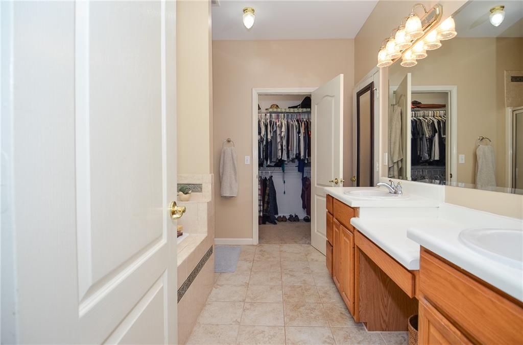 223 Windsong Lane SW