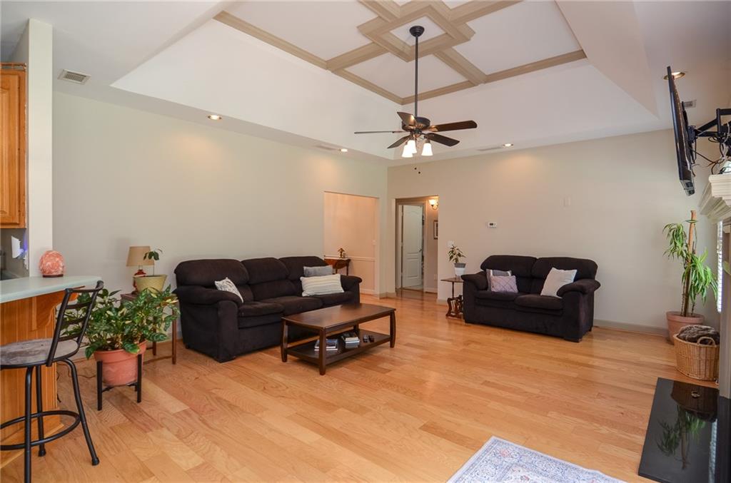 223 Windsong Lane SW