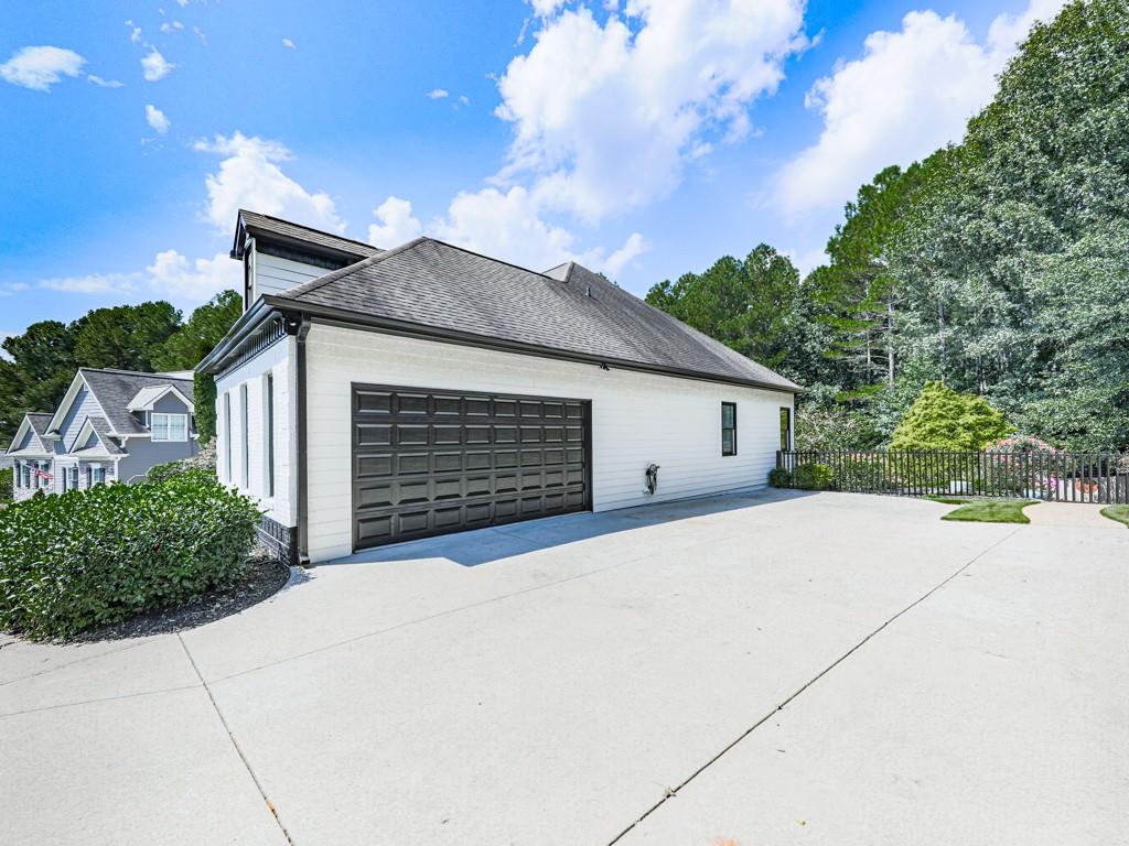 302 Gilmer Court