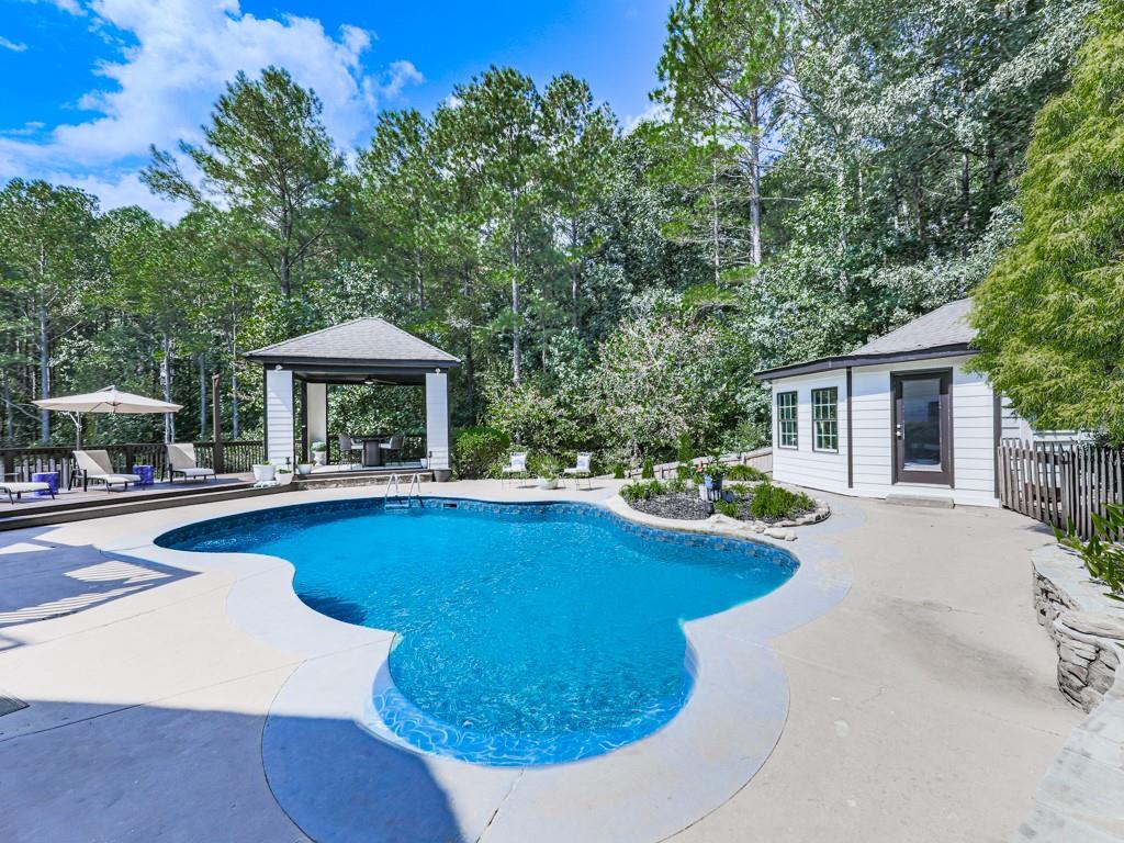 302 Gilmer Court