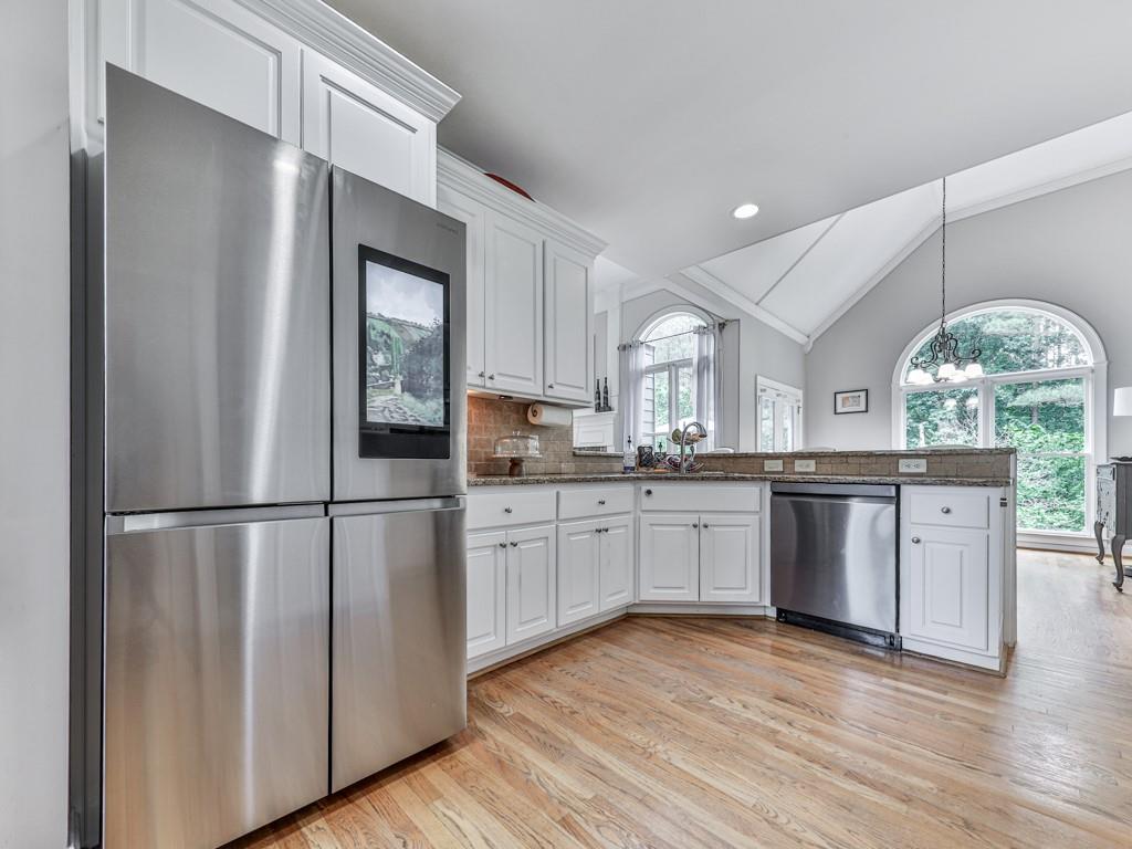 302 Gilmer Court