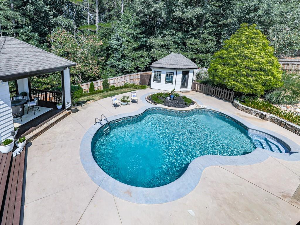 302 Gilmer Court