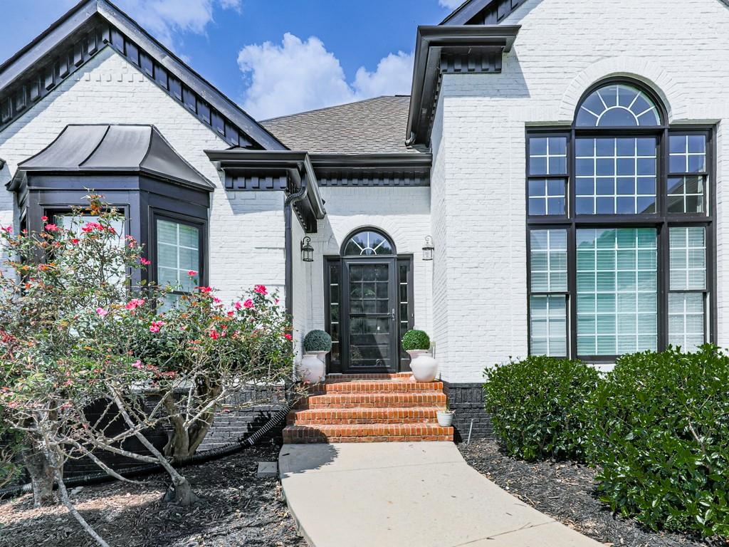 302 Gilmer Court