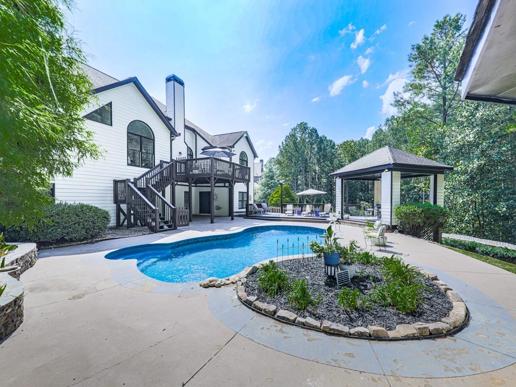 302 Gilmer Court