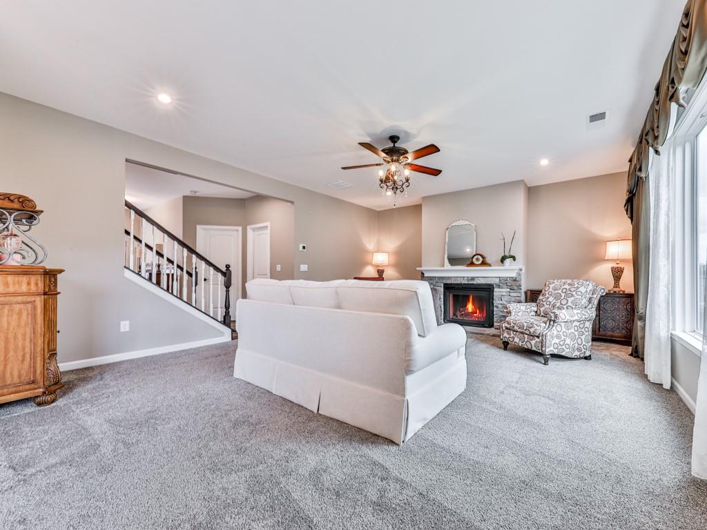 186 Greenbrier Way
